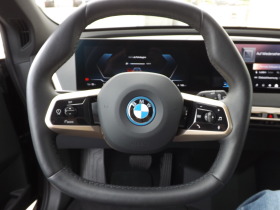 BMW iX xDrive40, снимка 13 - Автомобили и джипове - 45655460