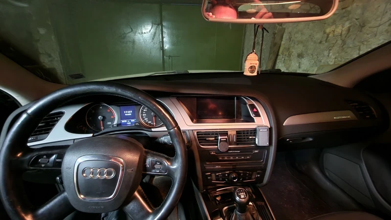 Audi A4 2.0 TDI QUATTRO 170 к.с, снимка 6 - Автомобили и джипове - 47351455