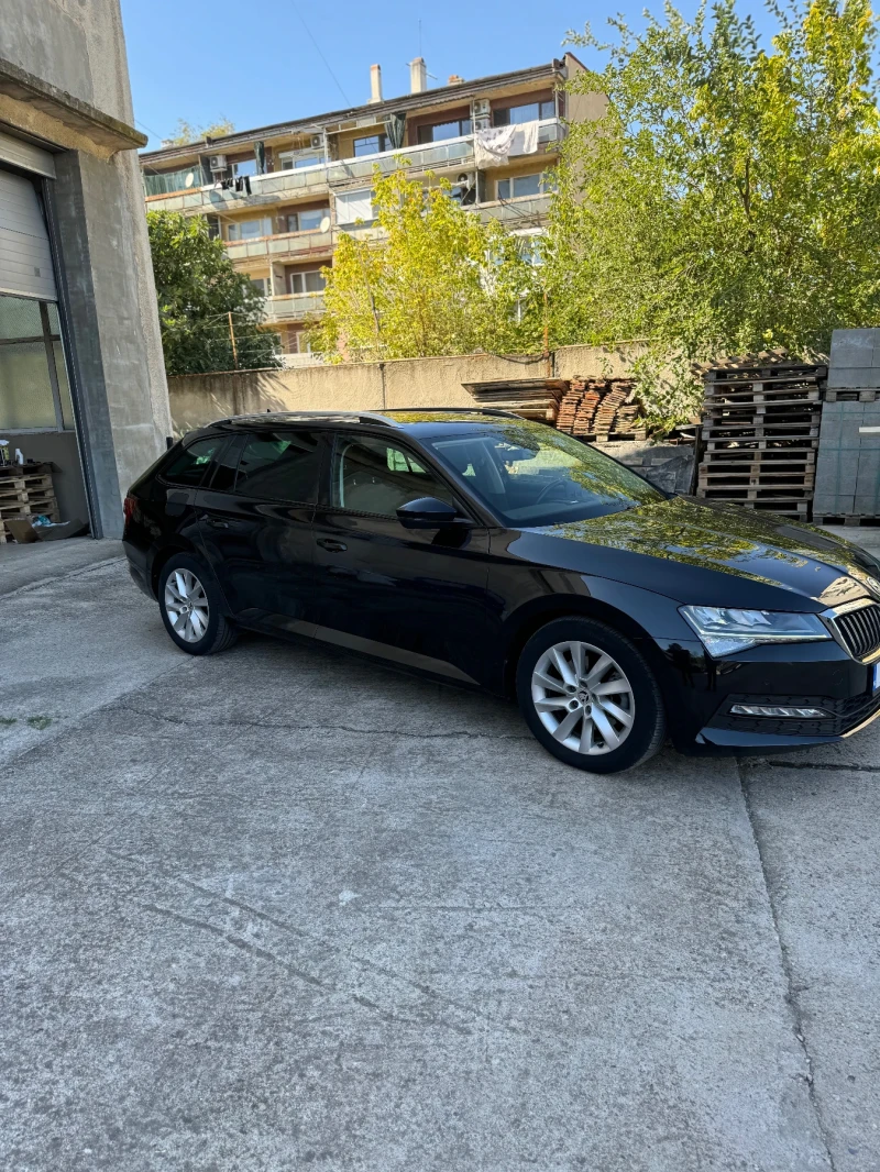 Skoda Superb, снимка 2 - Автомобили и джипове - 48079077