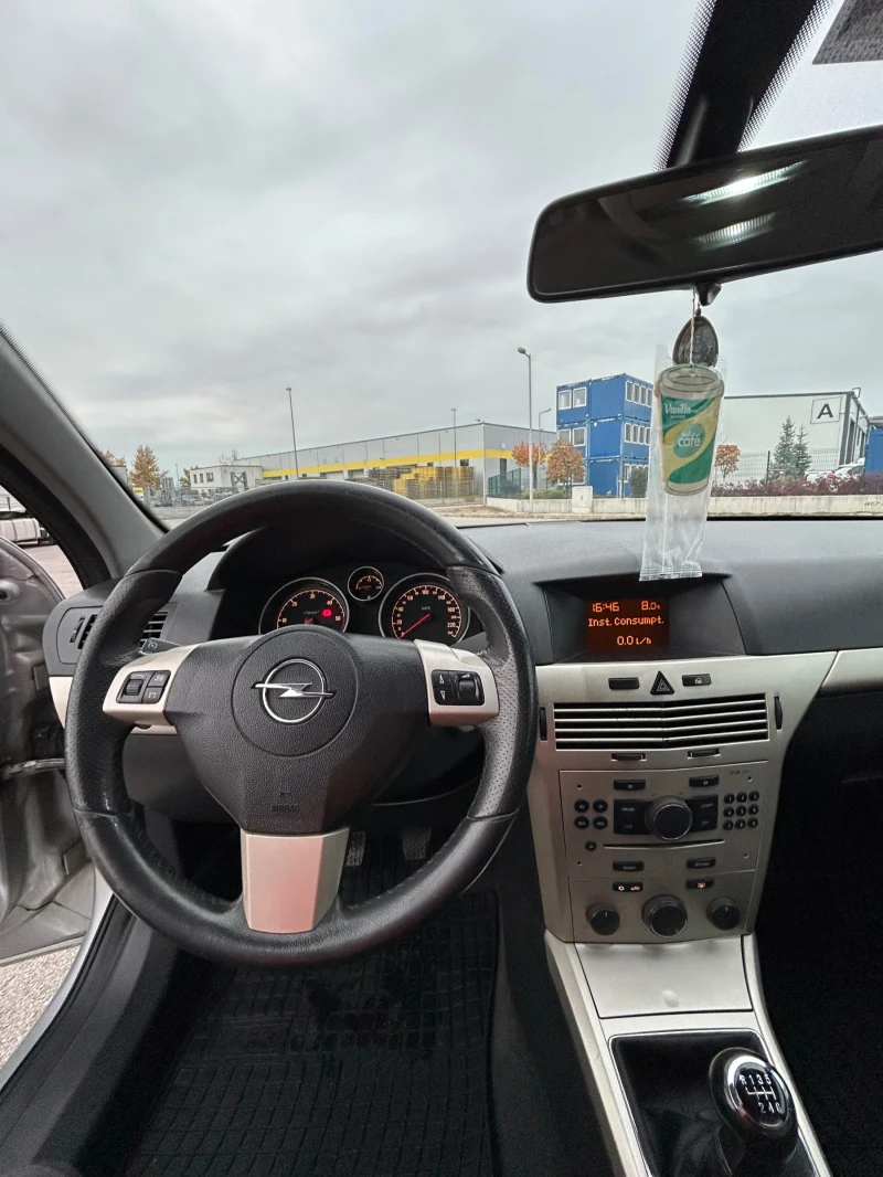 Opel Astra H, снимка 11 - Автомобили и джипове - 47824314