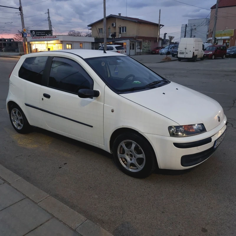 Fiat Punto, снимка 6 - Автомобили и джипове - 52641912