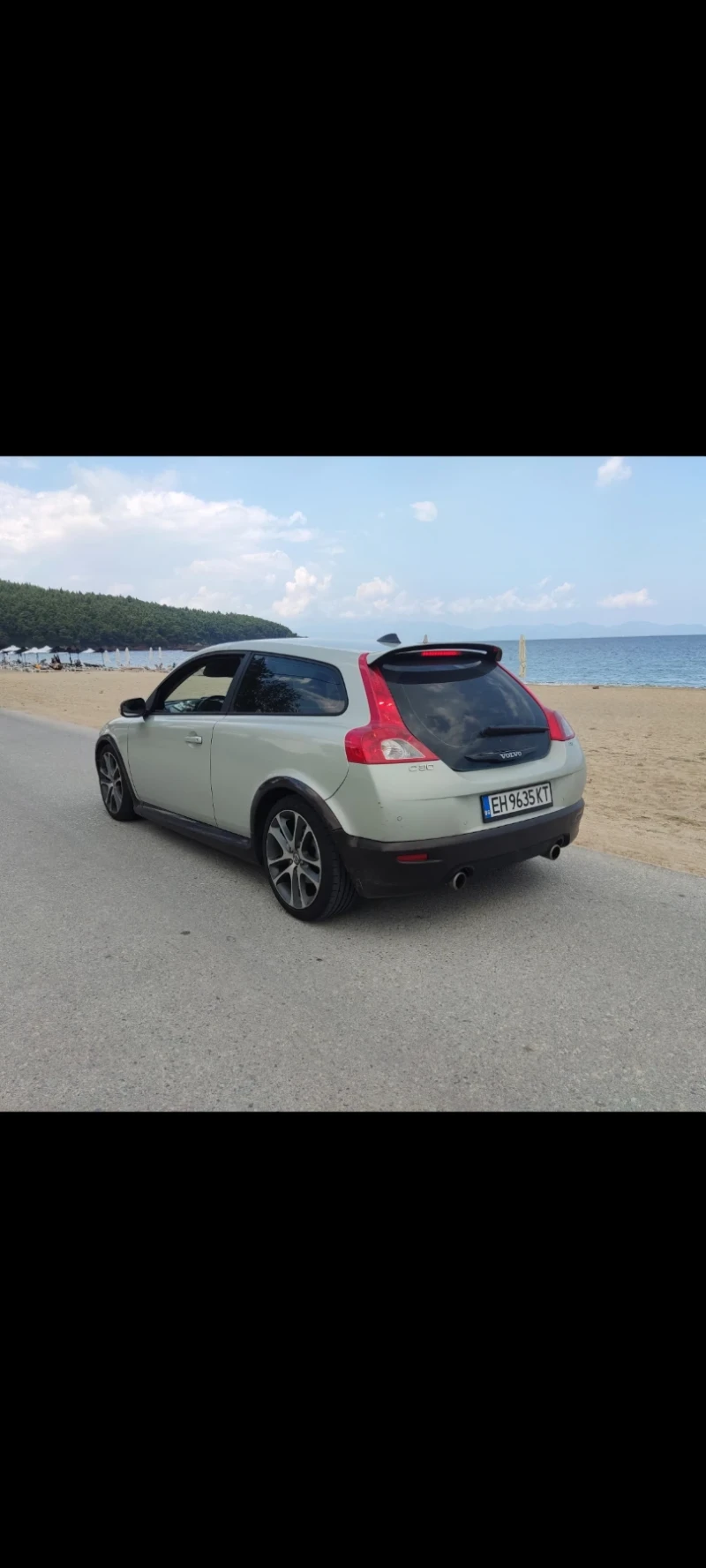 Volvo C30 D5 R-Design, снимка 2 - Автомобили и джипове - 52524671