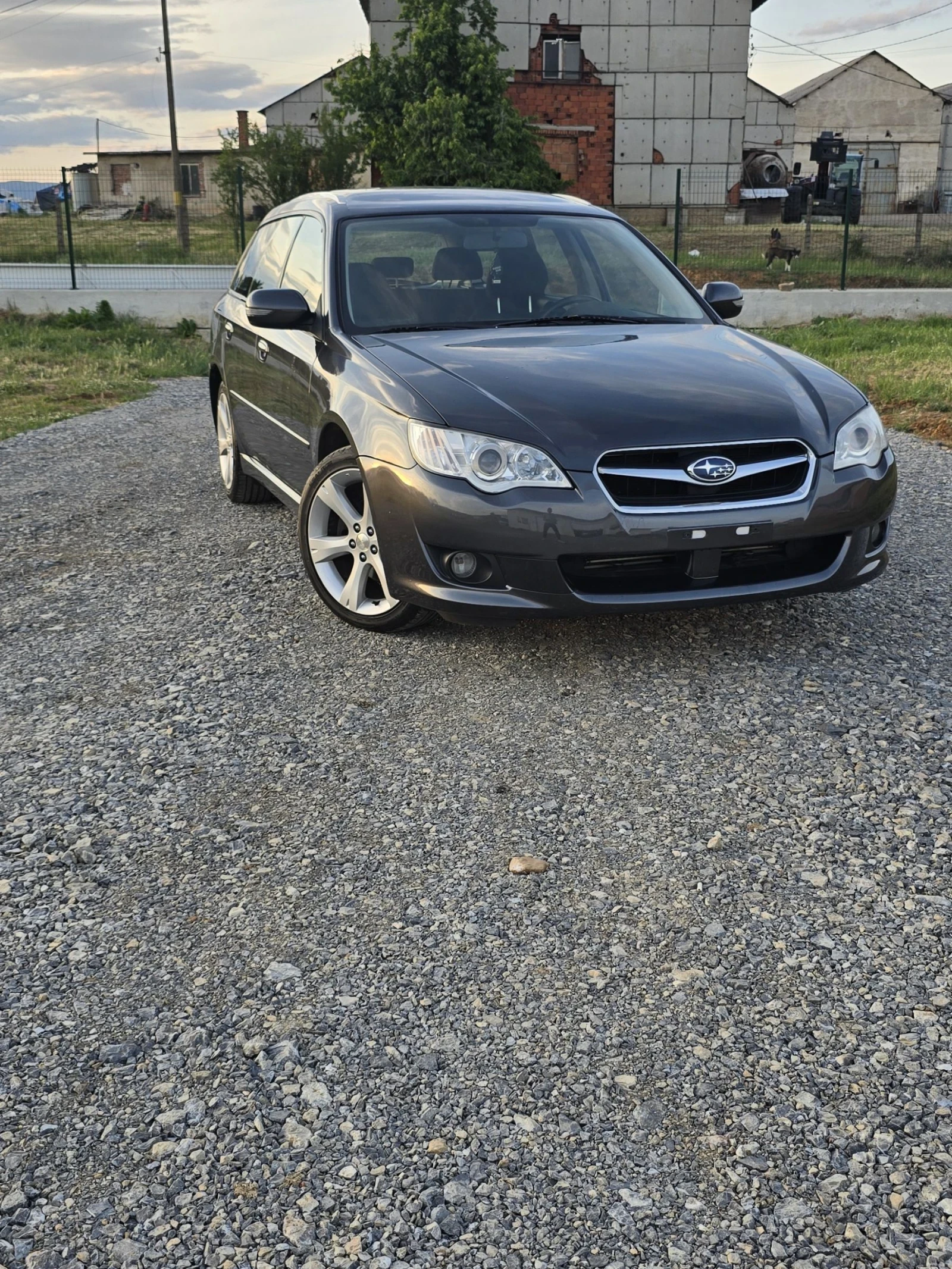 Subaru Legacy 2.0R, снимка 1