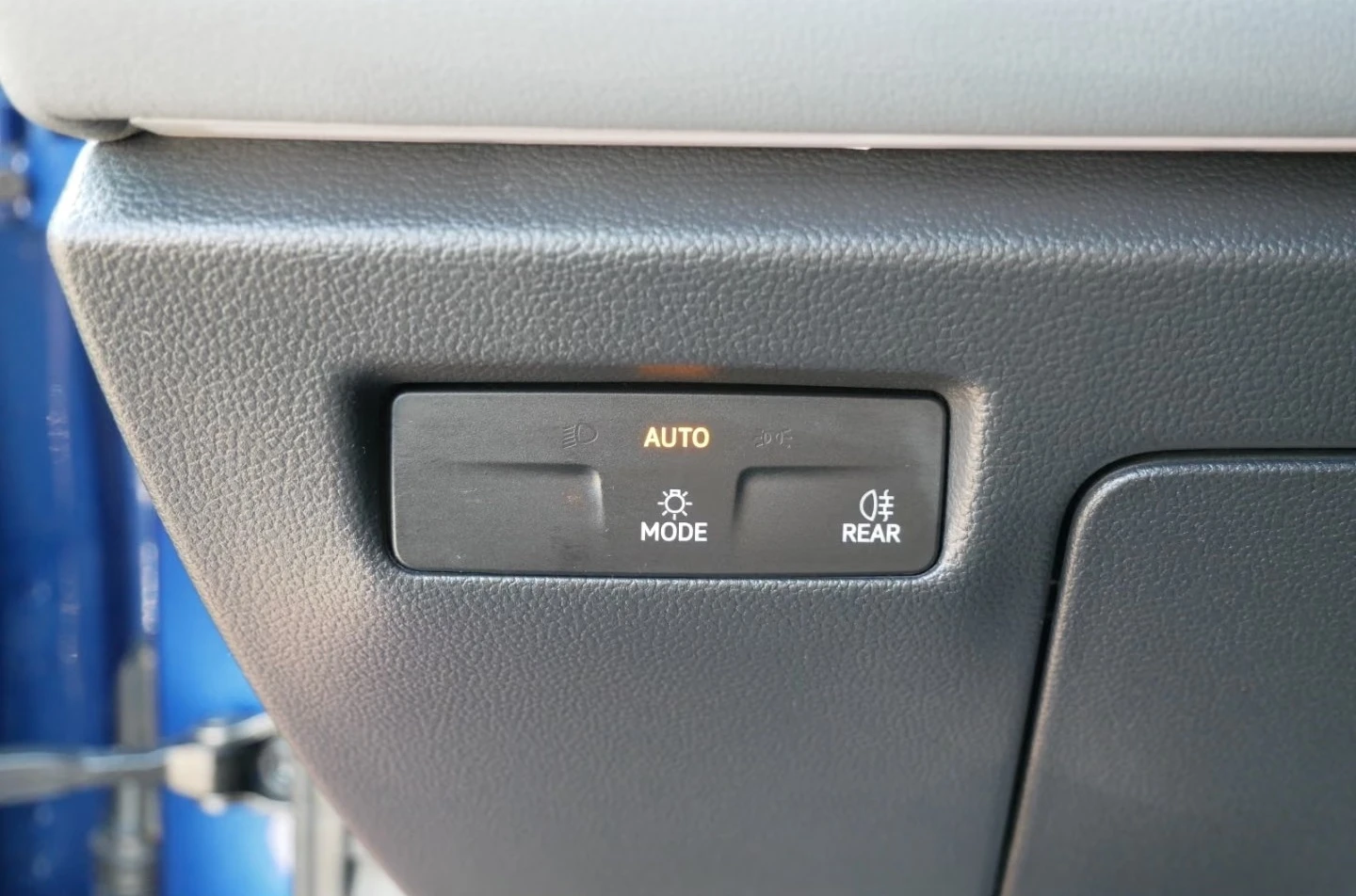 VW Passat 2.0 TDI , снимка 14 - Автомобили и джипове - 6966999