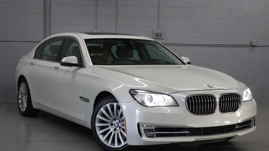 BMW 740 740 Xdrive!!! 750 BENZIN !!! НА ЧАСТИ!!! МОРГА!!! | Mobile.bg — изображение 1