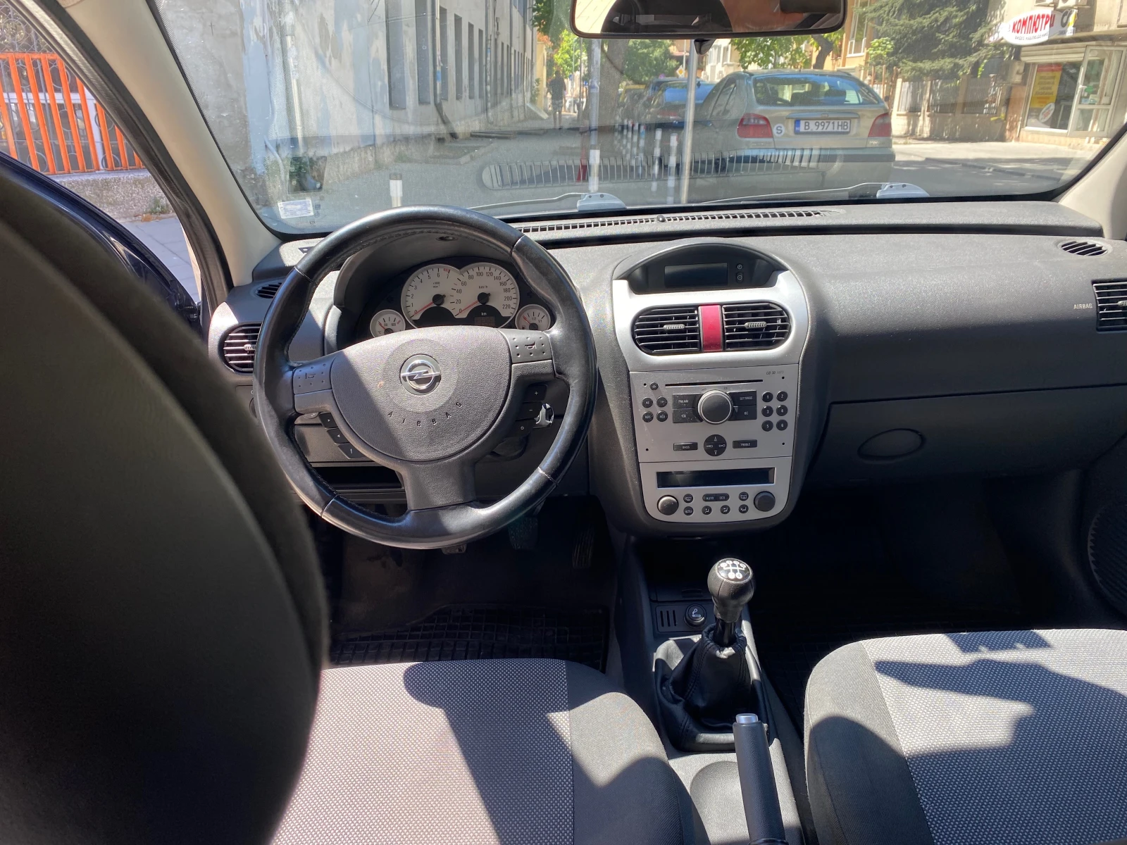 Opel Corsa  - изображение 8