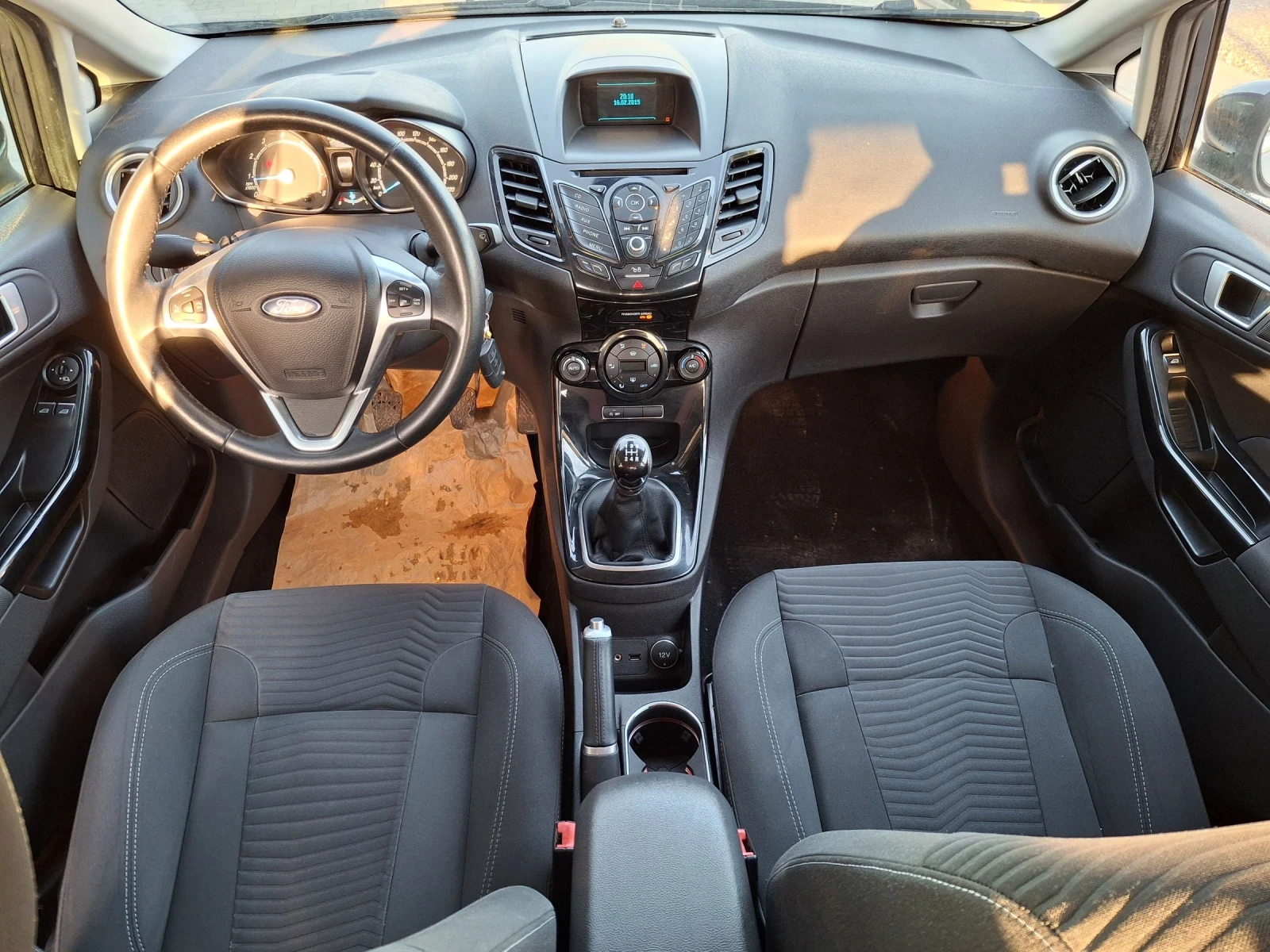 Ford Fiesta 1.0EcoBoost Titanium euro6  - изображение 10