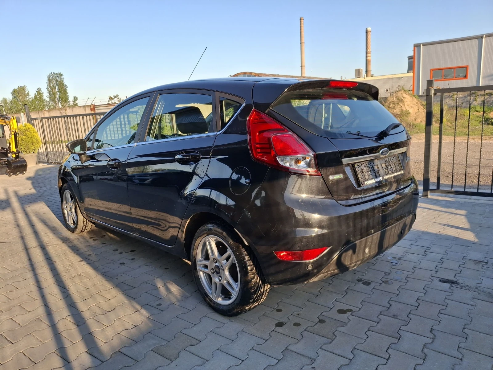 Ford Fiesta 1.0EcoBoost Titanium euro6  - изображение 4