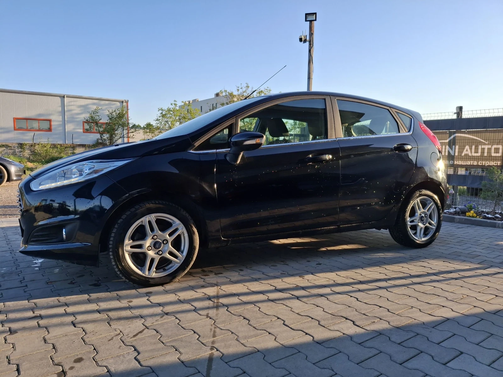 Ford Fiesta 1.0EcoBoost Titanium euro6  - изображение 3