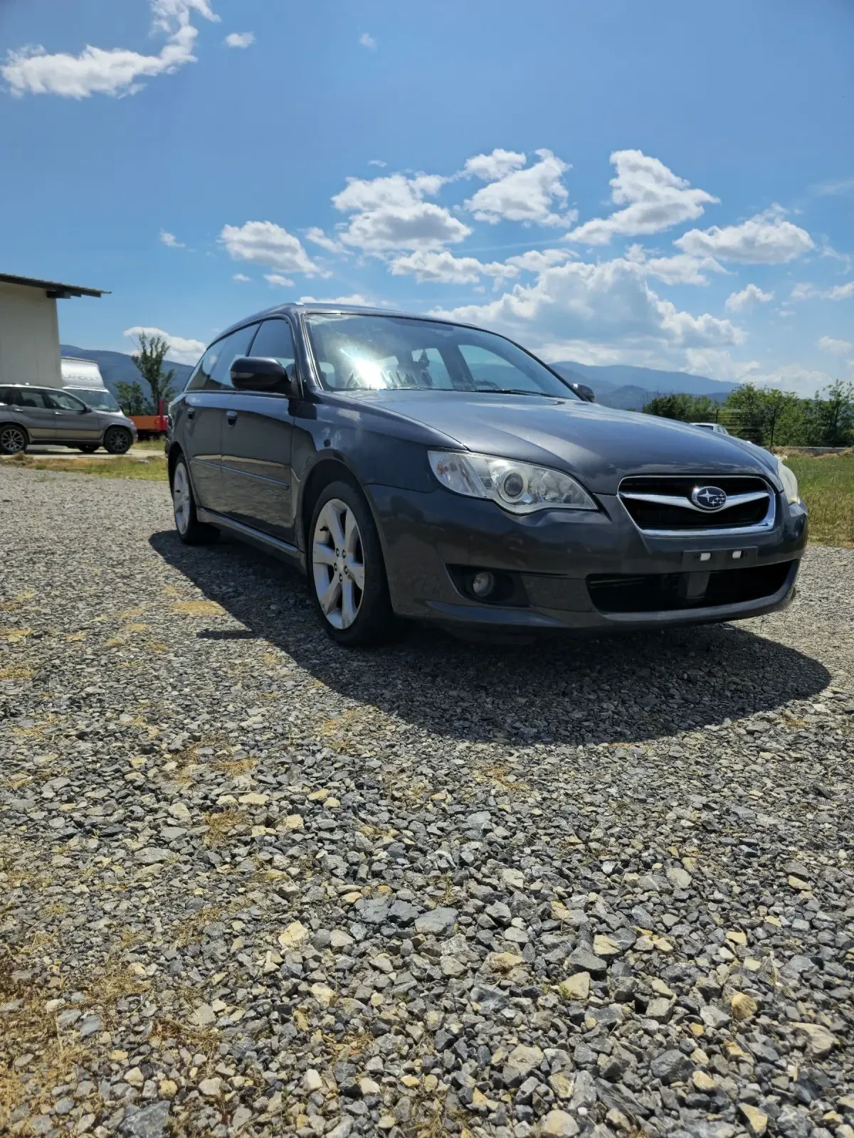 Subaru Legacy 2.0R, снимка 4 - Автомобили и джипове - 55161909