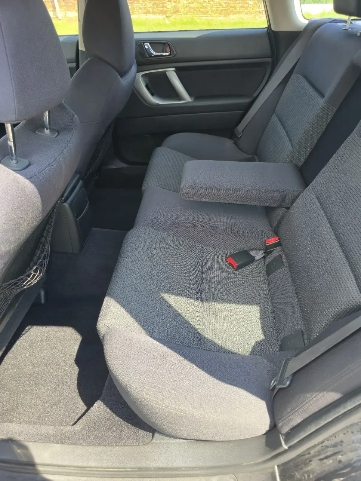 Subaru Legacy 2.0R, снимка 9 - Автомобили и джипове - 55161909