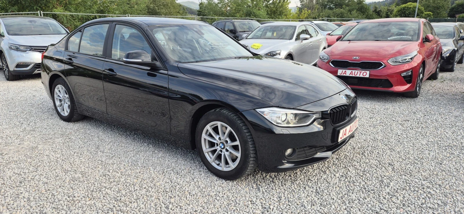 BMW 320 2.0D-184 кс. NAVY - изображение 4
