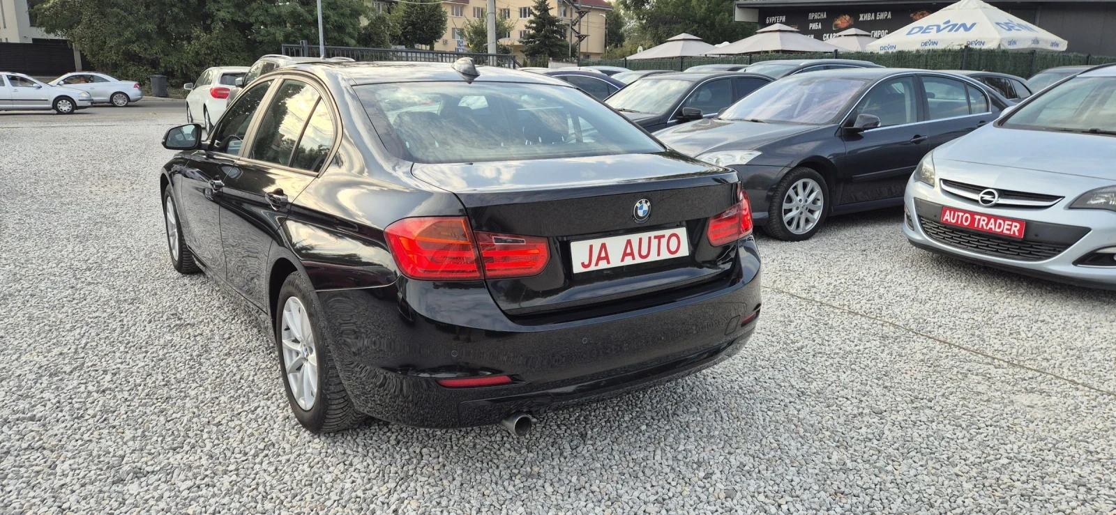 BMW 320 2.0D-184 кс. NAVY - изображение 8