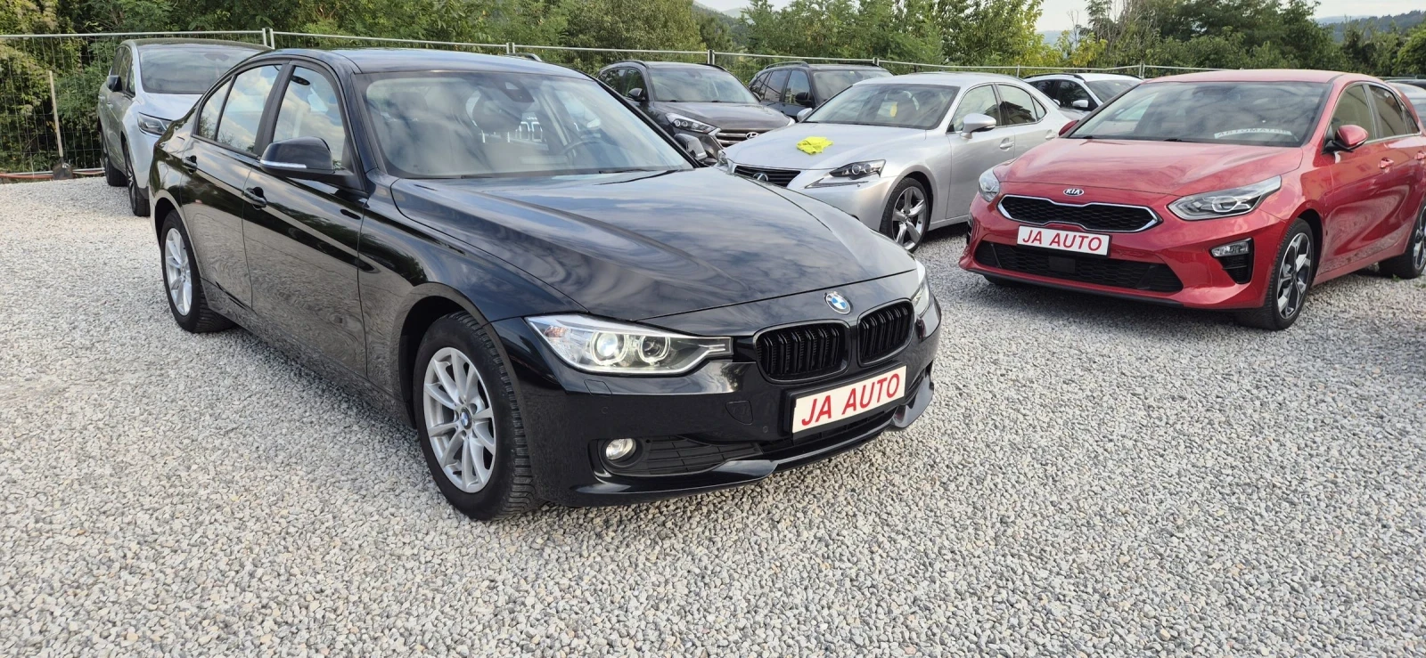 BMW 320 2.0D-184 кс. NAVY - изображение 3