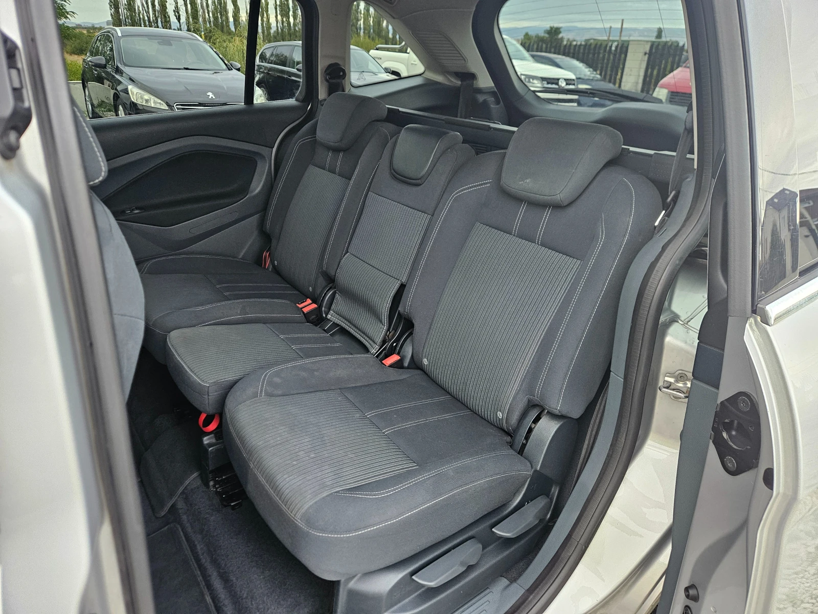 Ford C-max 1.6TDCI  7 MECTA  - изображение 8