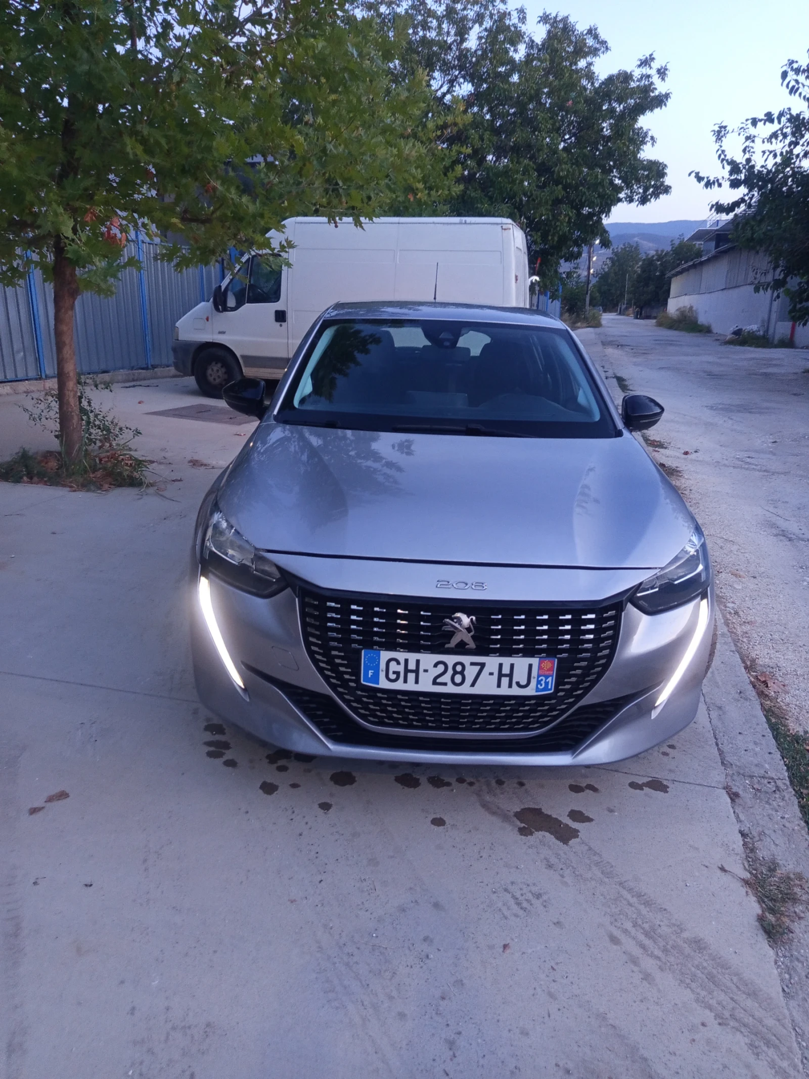 Peugeot 208 | Mobile.bg   2