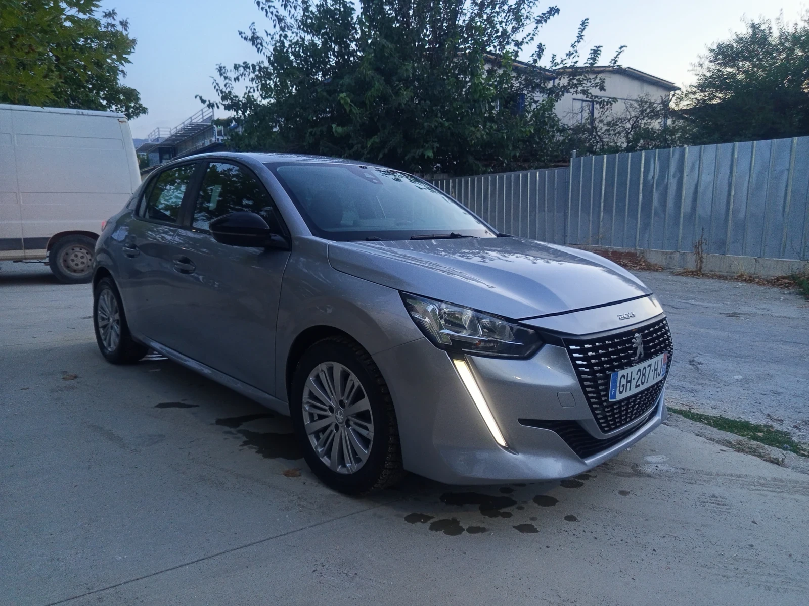 Peugeot 208 | Mobile.bg   5