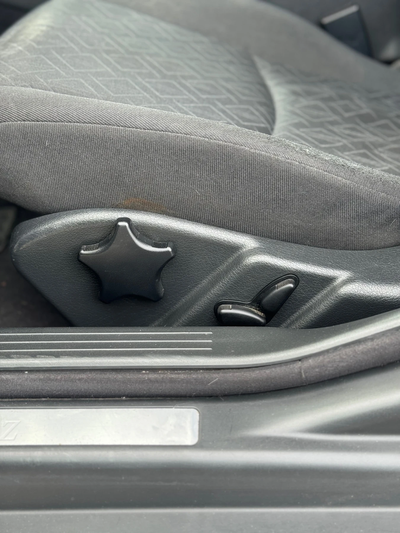 Mercedes-Benz C 220 C220 cdi  - изображение 8