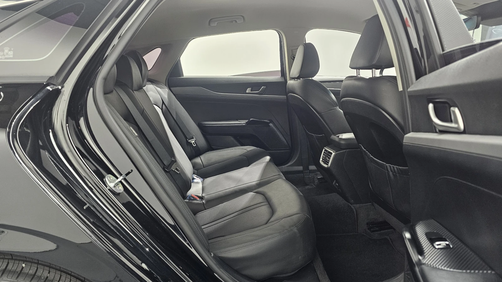 Kia K5 2.0 PRESTIGE autogeorge.com | Mobile.bg � ����������� 11