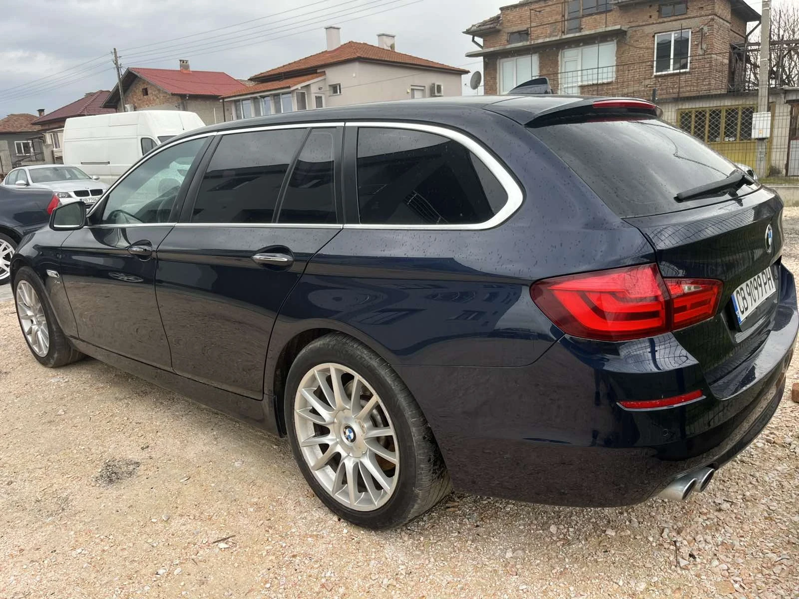 BMW 530 4x4 xDrive, снимка 3 - Автомобили и джипове - 53665016
