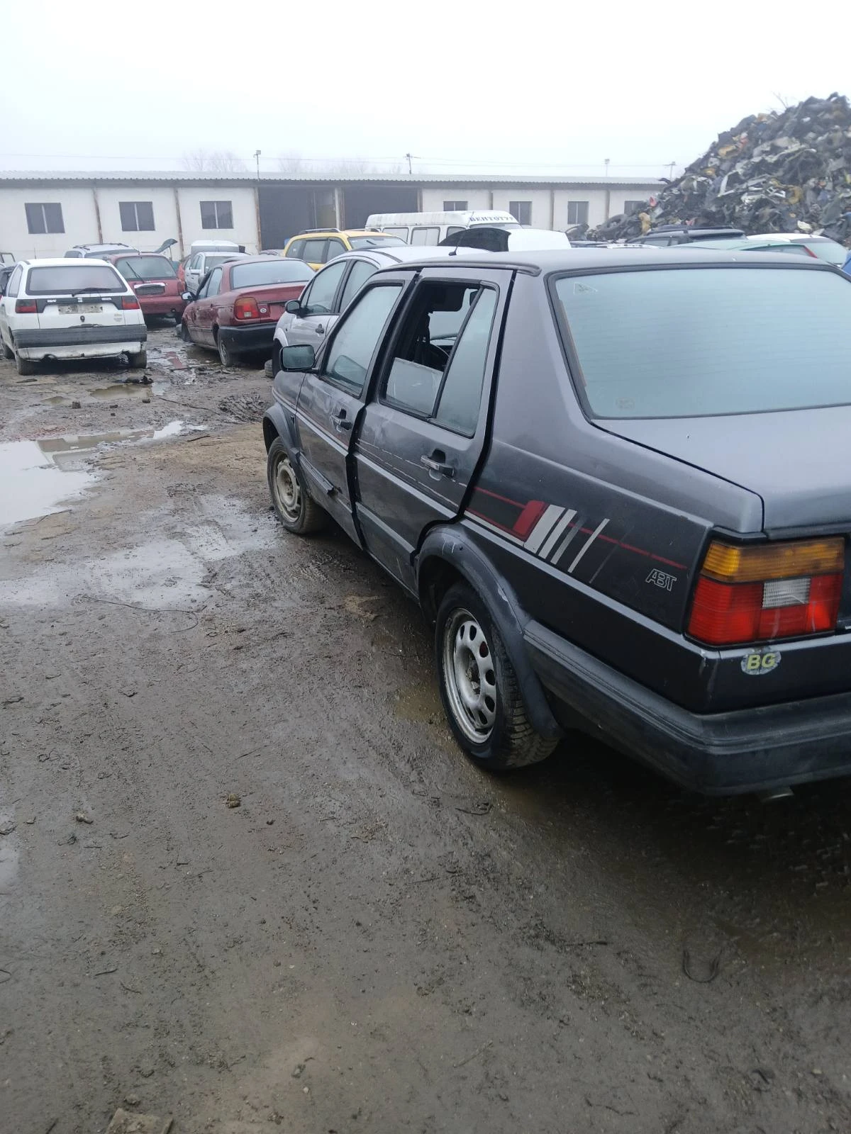 VW Jetta  - изображение 4