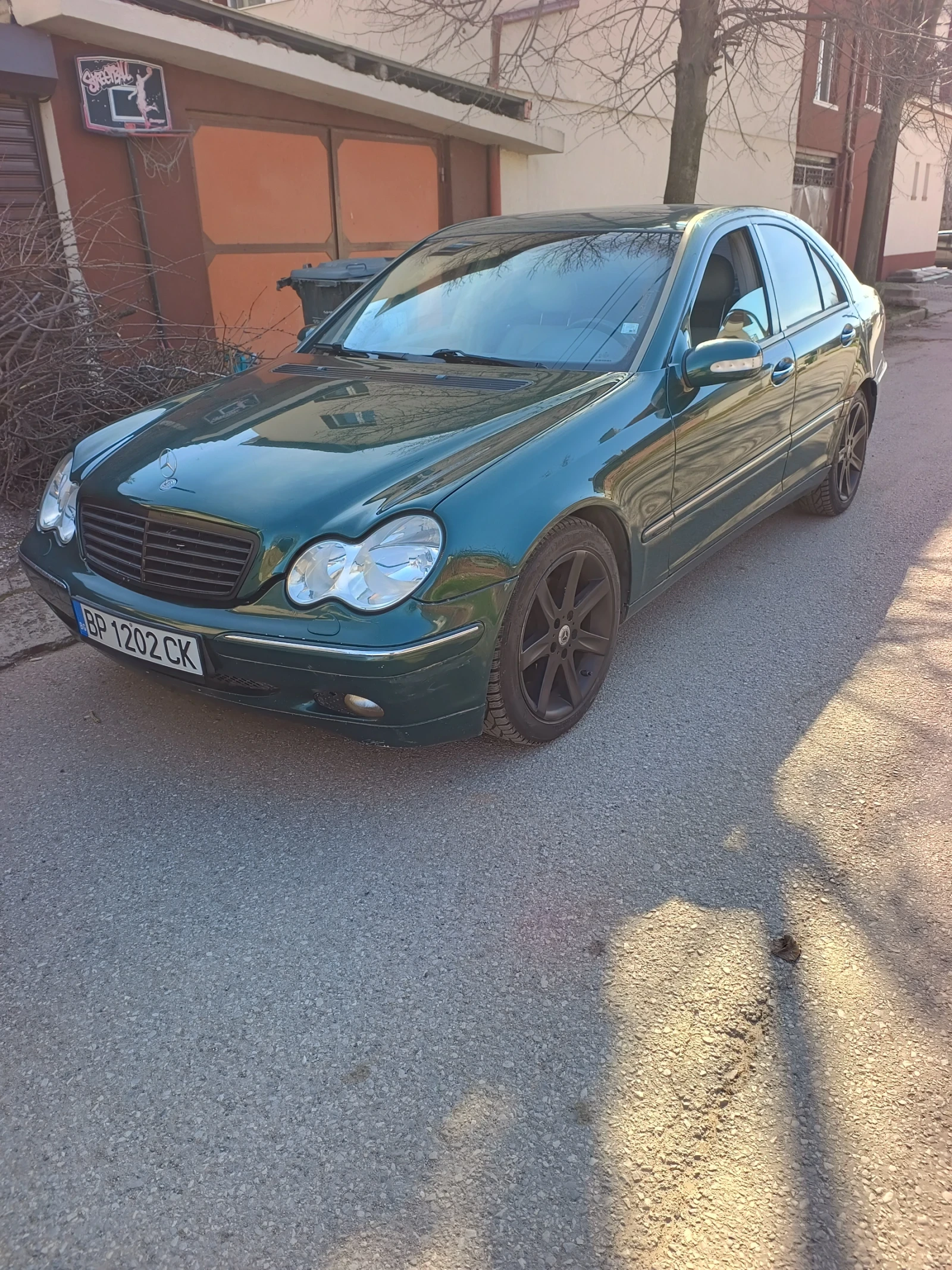 Mercedes-Benz C 320 Газова уредба, снимка 8 - Автомобили и джипове - 53768599