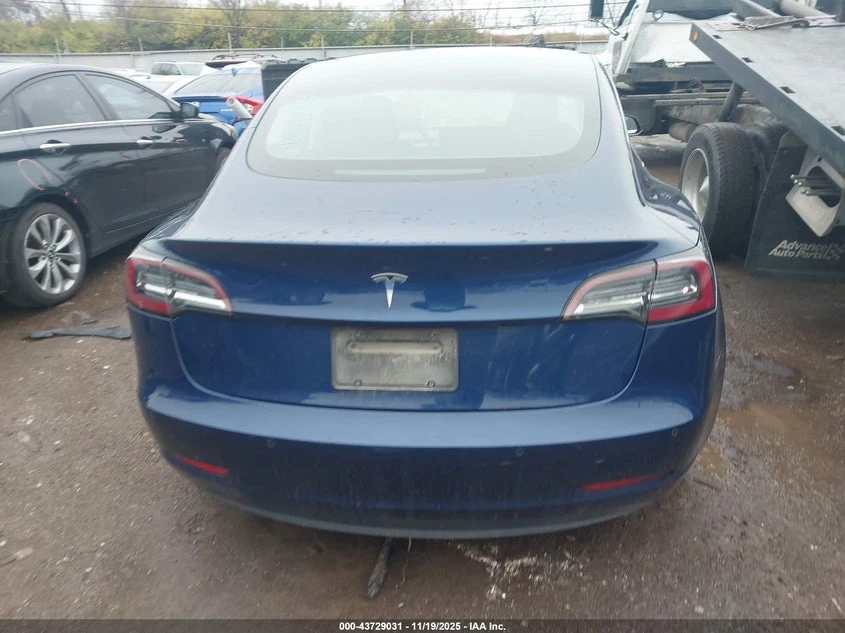 Tesla Model 3 U   U Rear Wheel Drive, снимка 17 - Автомобили и джипове - 53829125