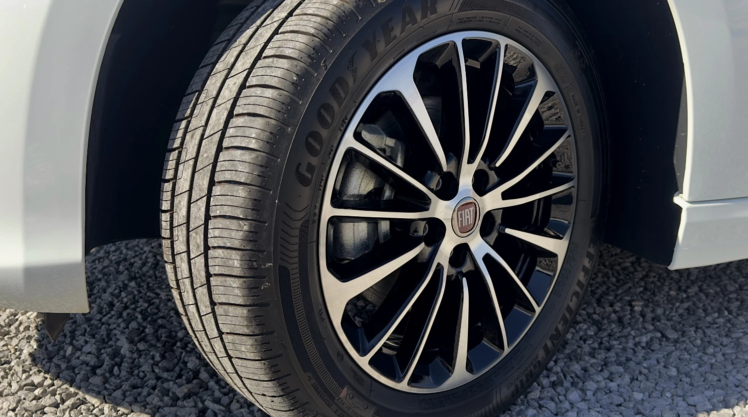 Fiat Tipo 1.6i Automatic Нов-3бр., снимка 16 - Автомобили и джипове - 54575635