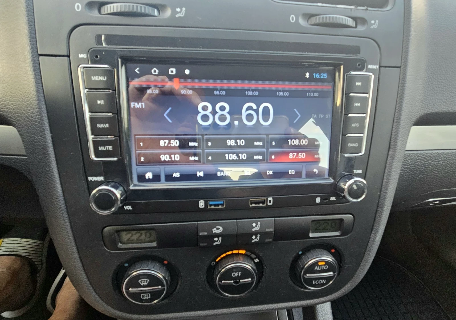 VW Golf Highline.Navi.1.9TDI.Камера.Отличен, снимка 9 - Автомобили и джипове - 54682797