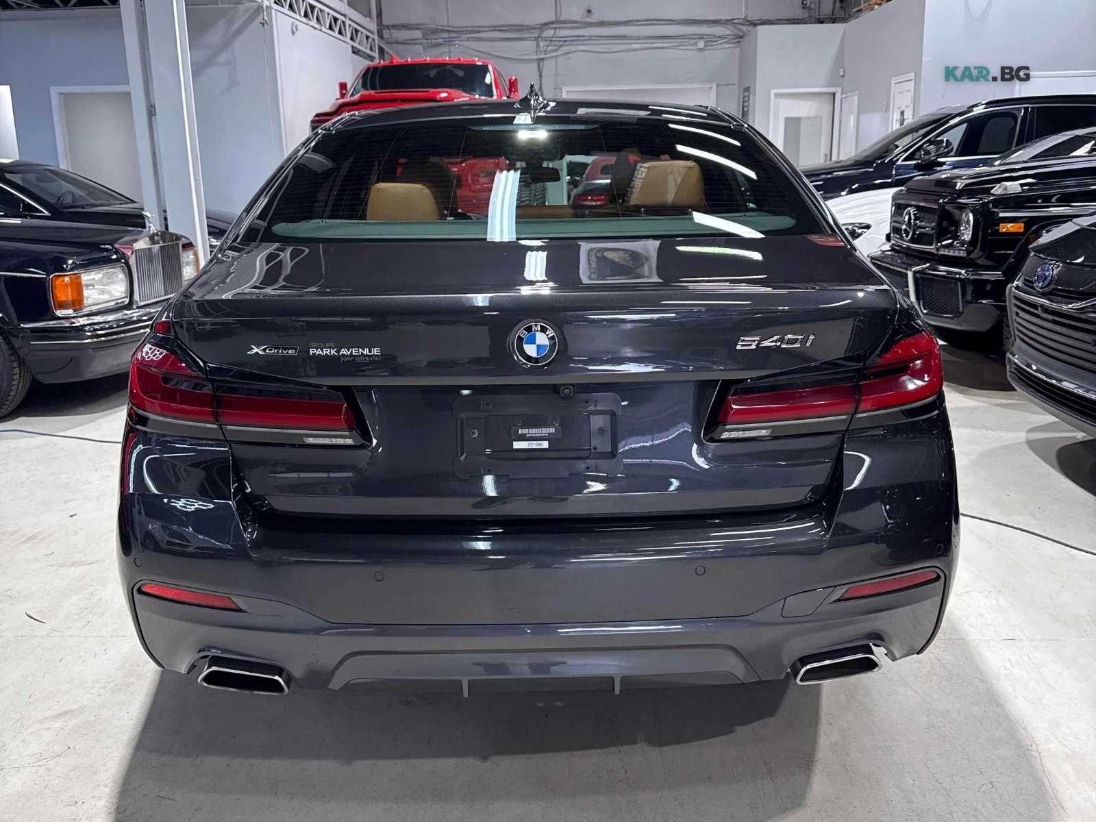 BMW 540 MPACK* AMBIENT* HEADUP* ВАКУМ* ASSISTANT, снимка 6 - Автомобили и джипове - 54867046