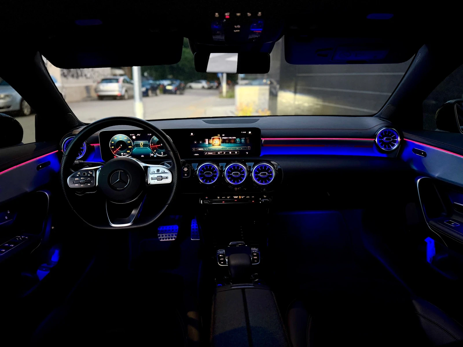 Mercedes-Benz CLA 200 Edition 1, снимка 9 - Автомобили и джипове - 54959893
