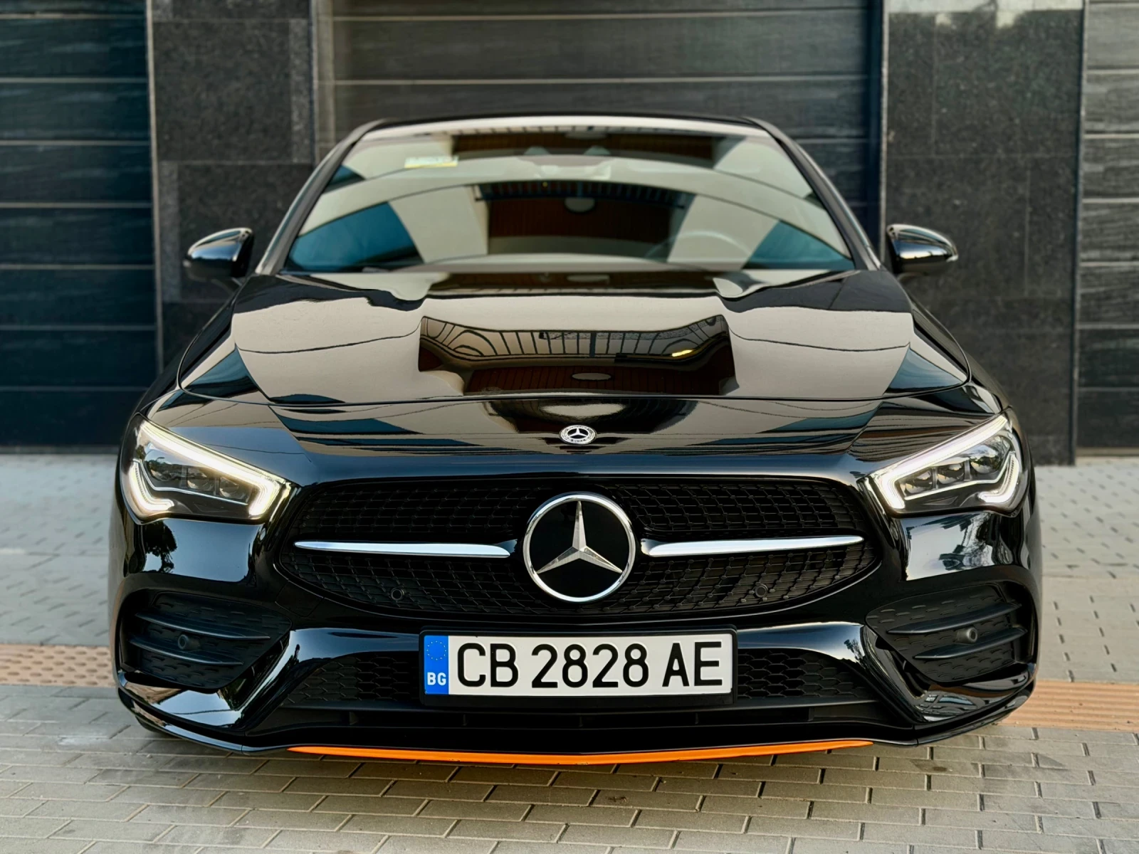 Mercedes-Benz CLA 200 Edition 1, снимка 2 - Автомобили и джипове - 54959893