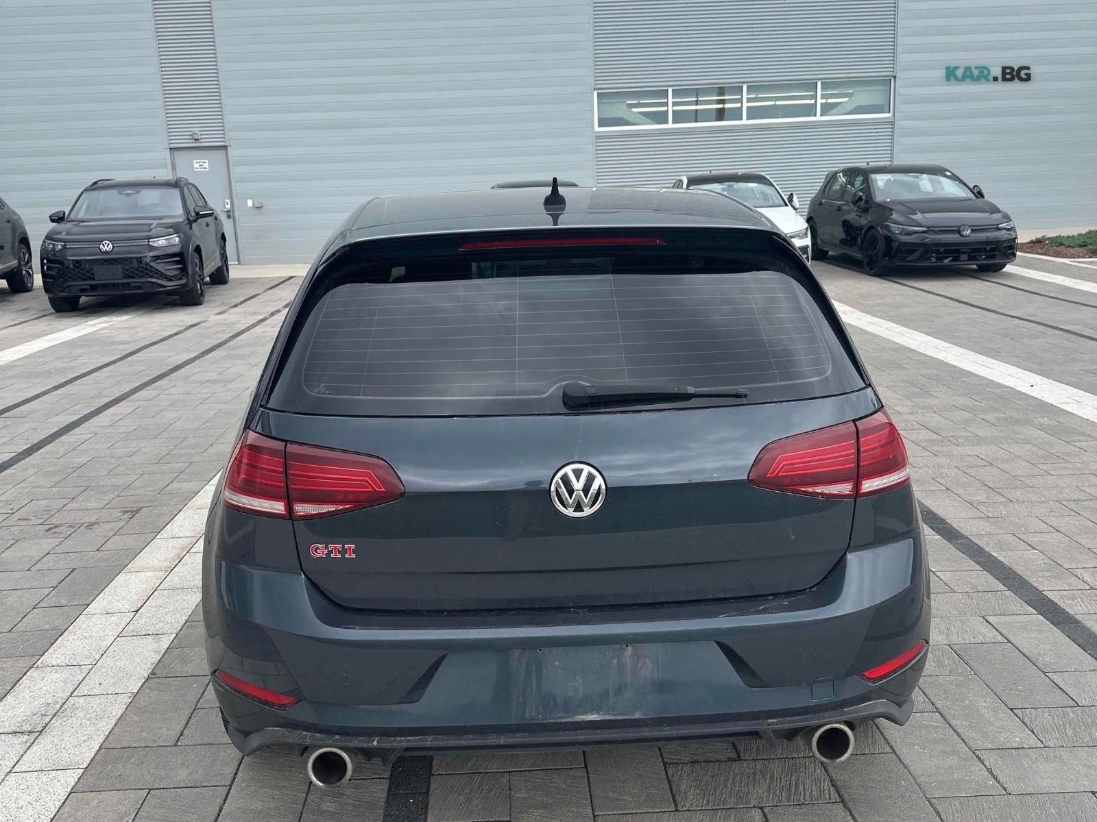 VW Golf GTI Manual Автокредит Цена до България, снимка 4 - Автомобили и джипове - 55059656