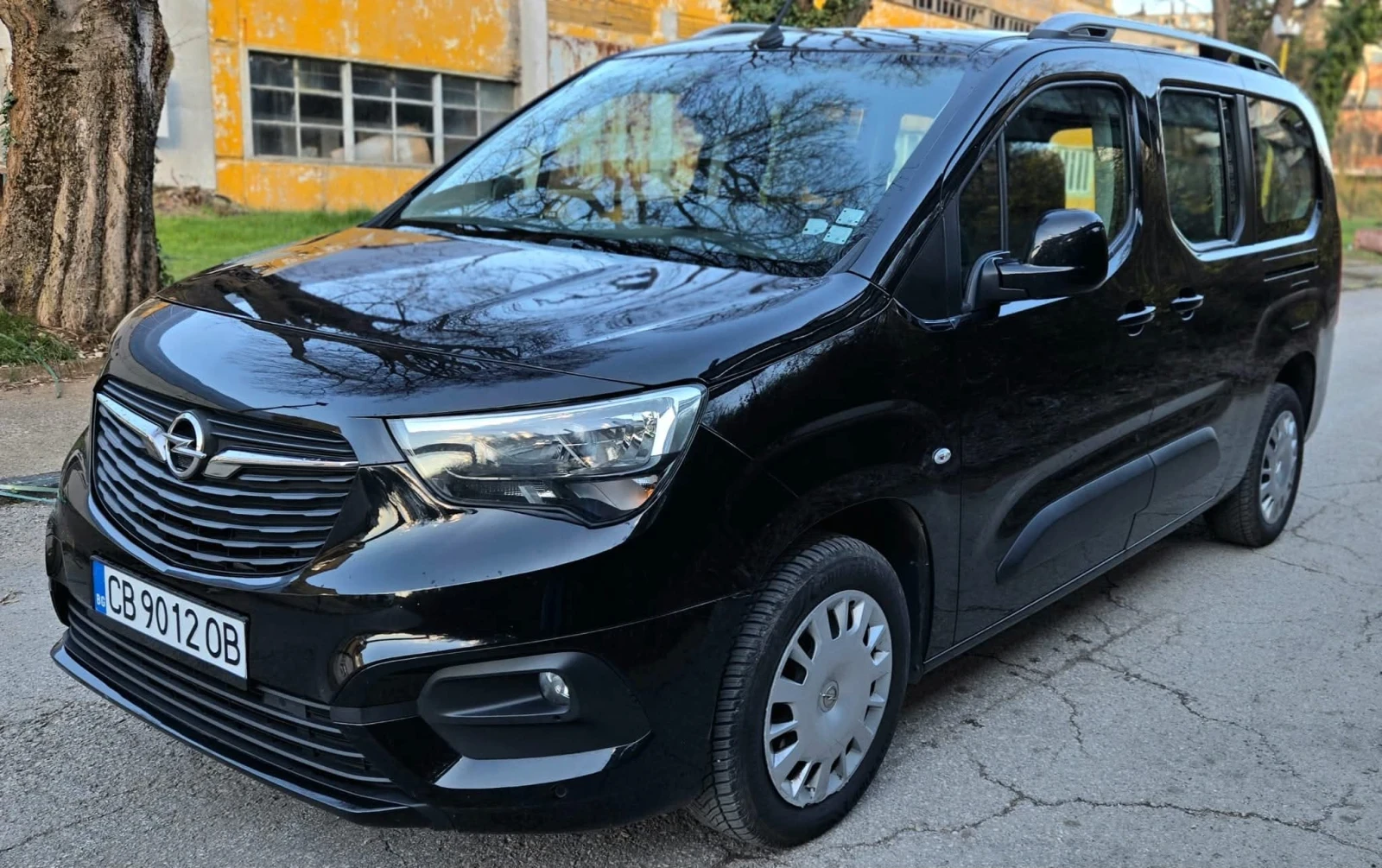 Opel Combo 7 места/Автоматик 