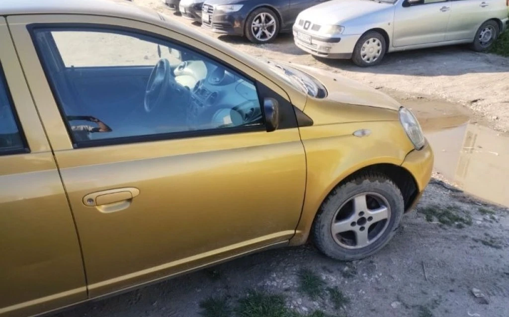 Toyota Yaris 2000 | Mobile.bg � ����������� 10