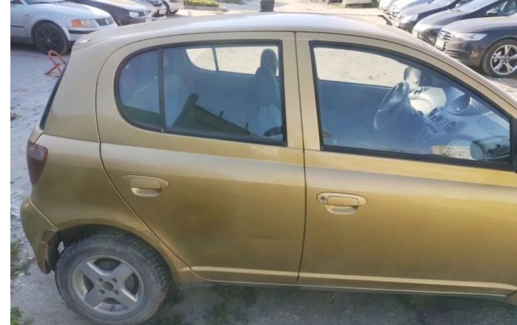 Toyota Yaris 2000 | Mobile.bg � ����������� 9