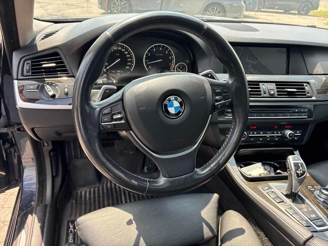 BMW 535 * 535i xDrive * CARFAX * ОПЦИЯ ЗА ФИНАНСИРАНЕ, снимка 14 - Автомобили и джипове - 55584757