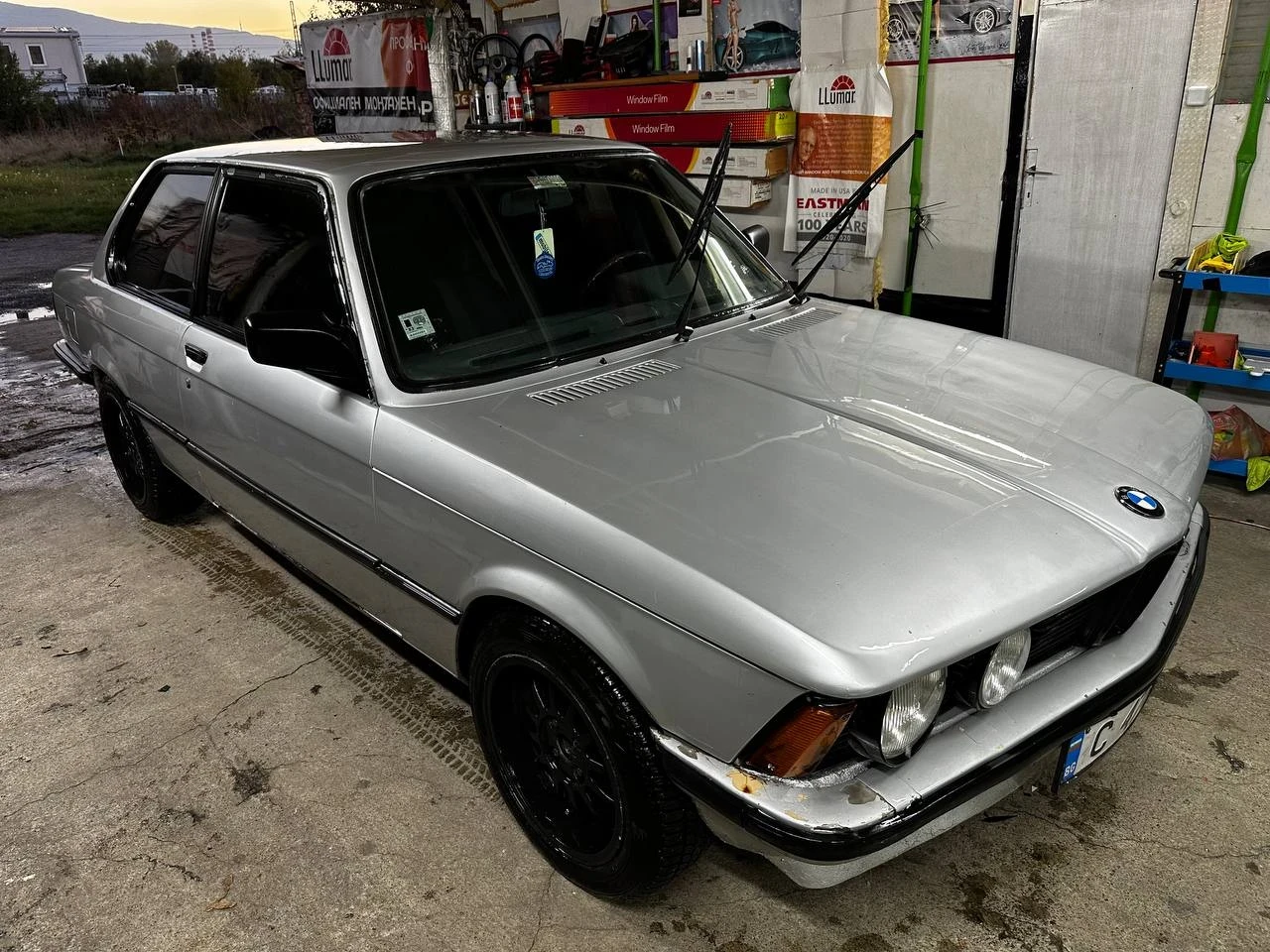 BMW 318, снимка 5 - Автомобили и джипове - 55662135
