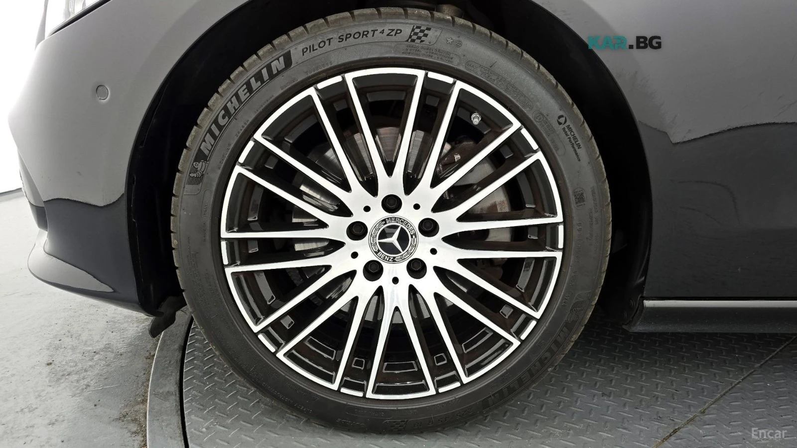 Mercedes-Benz C 300 4MATIC* AVANTGARDE* ОБДУХВ* ПАНО* НАВИ* LANE ASS, снимка 5 - Автомобили и джипове - 55722386