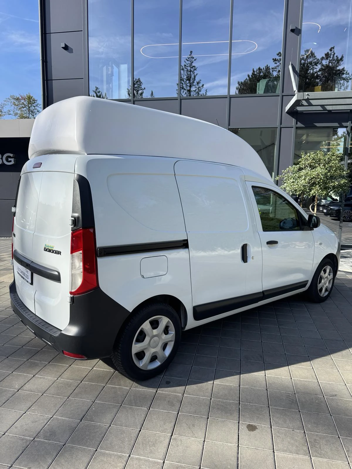 Dacia Dokker, снимка 7 - Автомобили и джипове - 56082613