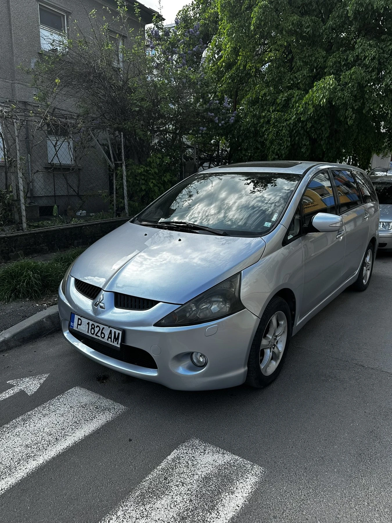 Mitsubishi Grandis Instyle 2.0d
