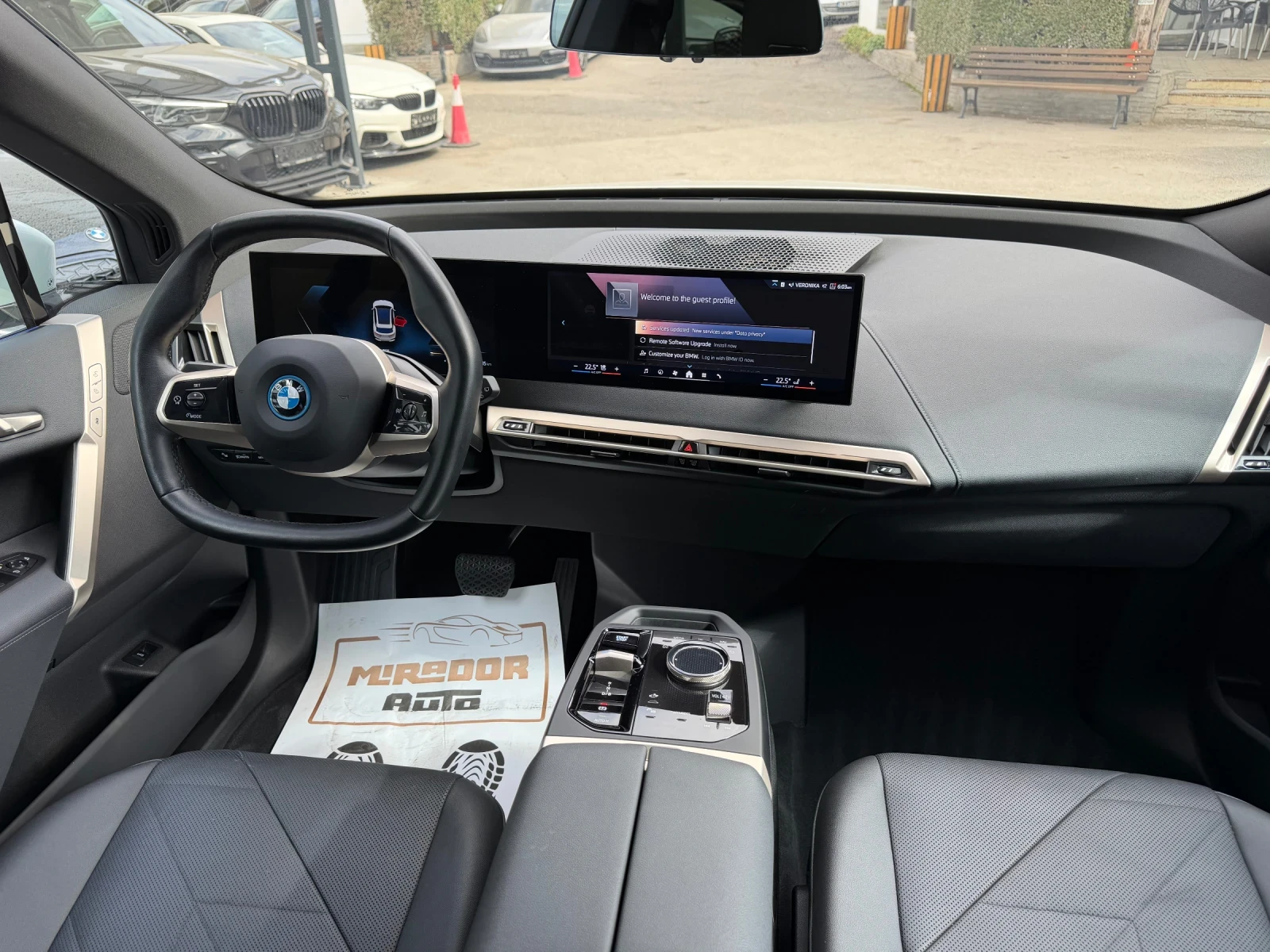 BMW iX 50 xDrive, снимка 13 - Автомобили и джипове - 56610195