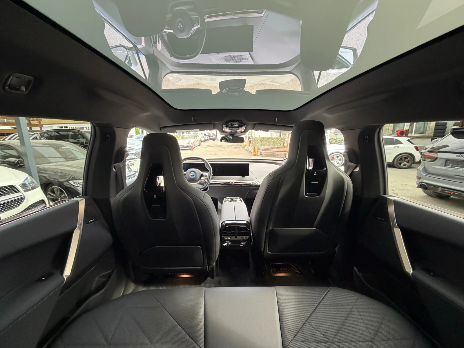 BMW iX 50 xDrive, снимка 9 - Автомобили и джипове - 56610195