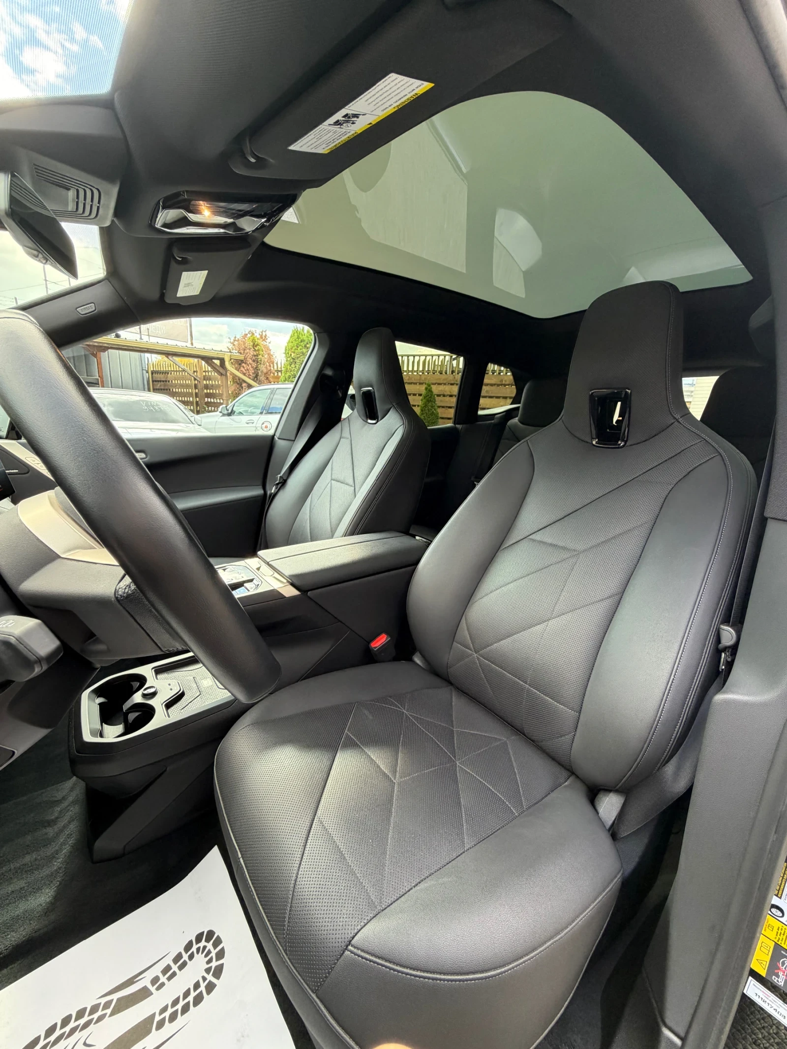 BMW iX 50 xDrive, снимка 11 - Автомобили и джипове - 56610195
