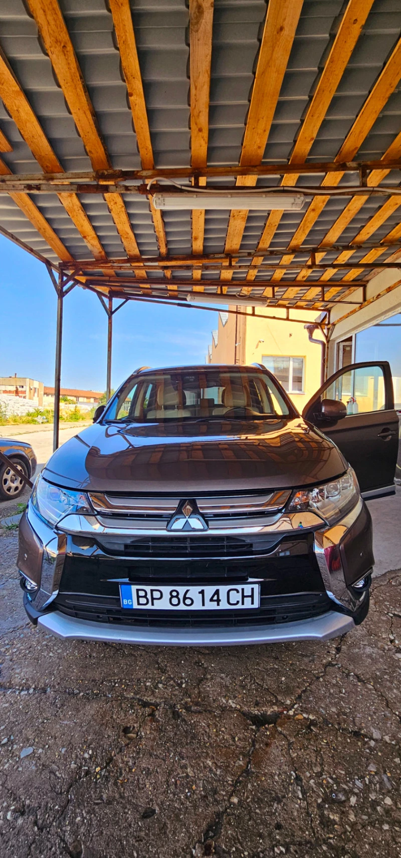 Mitsubishi Outlander 3.0 V6 GT БЕНЗИН, снимка 1 - Автомобили и джипове - 47460403