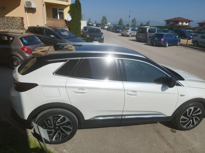 Opel Grandland X, снимка 5 - Автомобили и джипове - 47510859