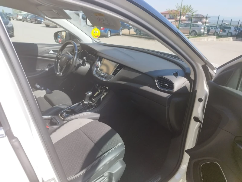 Opel Grandland X, снимка 15 - Автомобили и джипове - 47510859