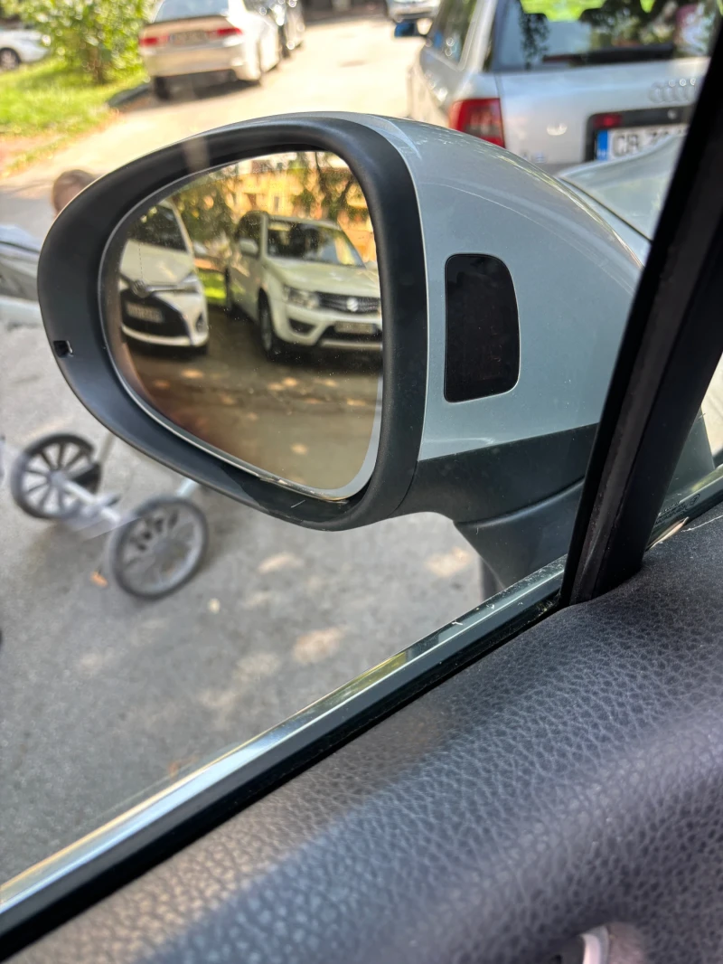 VW Touareg, снимка 13 - Автомобили и джипове - 52004809