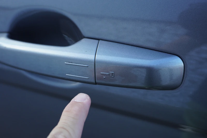 Land Rover Range Rover Evoque 2.2D 190kc/4x4/AUTOMAT/-КАТО НОВ!, снимка 15 - Автомобили и джипове - 52415511