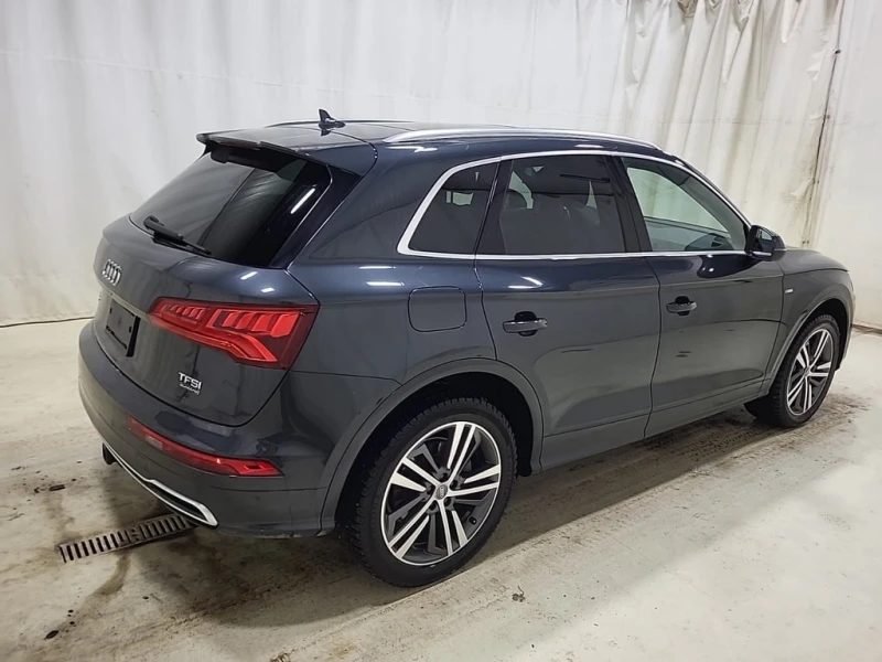 Audi Q5 * PROGRESSIV /КАМЕРА/KEYLESS/ПОДГРЕВИ, снимка 3 - Автомобили и джипове - 53454410